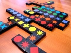 Qwirkle Görsel Dikkat Oyunu
